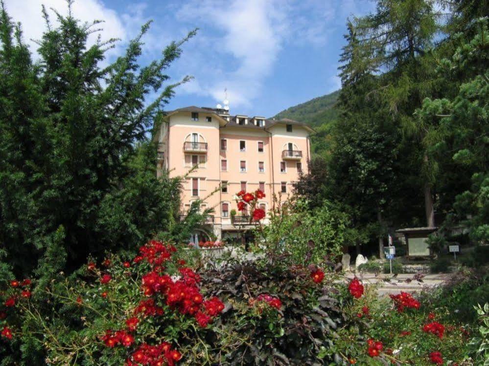 Limone Palace Aparthotel Limone Piemonte Zewnętrze zdjęcie